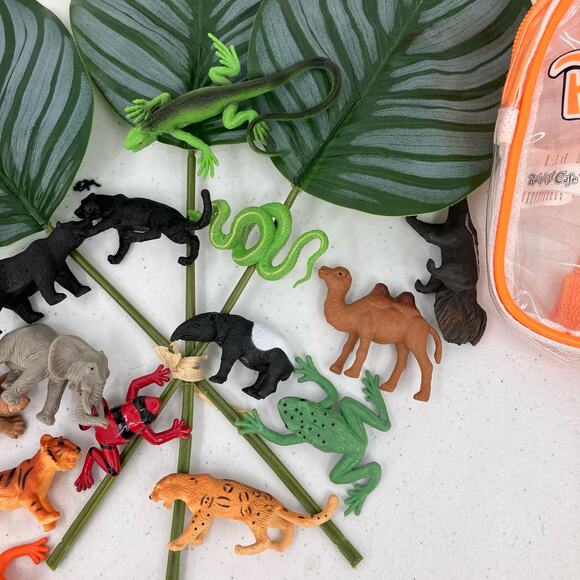 Rainforest Cafe Mini Backpack Belt Bag Small Variety Jungle Animals Figures Toys - Picture 6 of 6